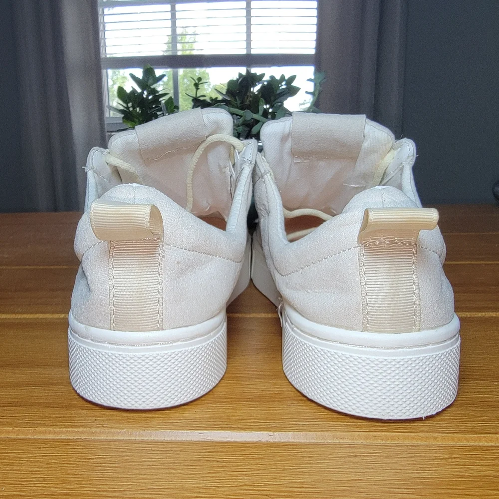 H&M Sneakers‎ - Size 8